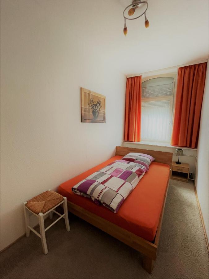2-Raum Ferienwohnung In Connewitz Leipzig Buitenkant foto